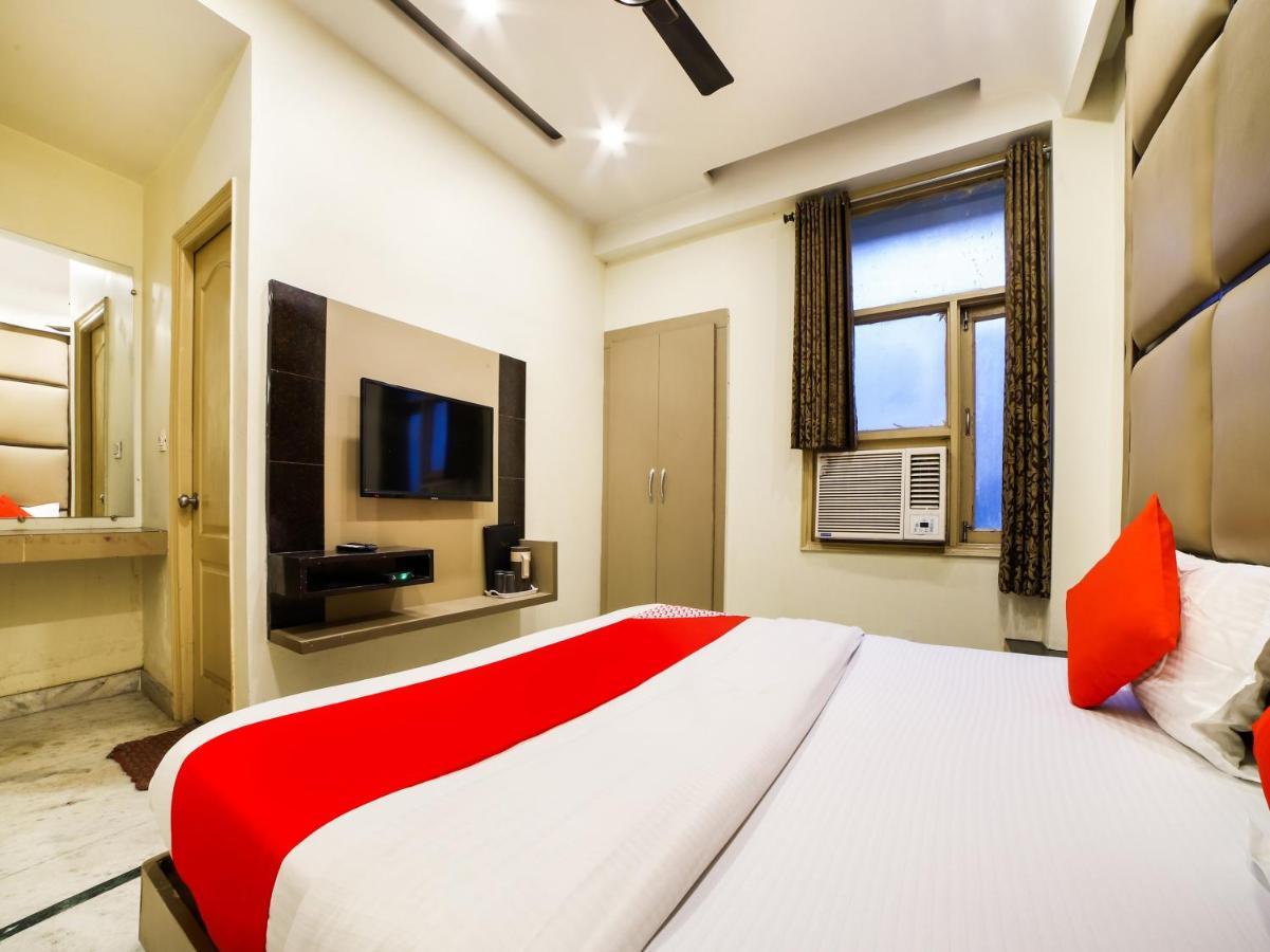 ניו דלהי Oyo 78699 Hotel Klick International מראה חיצוני תמונה
