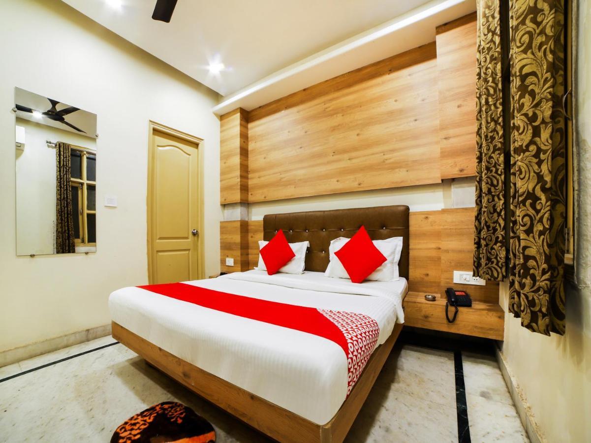 ניו דלהי Oyo 78699 Hotel Klick International מראה חיצוני תמונה