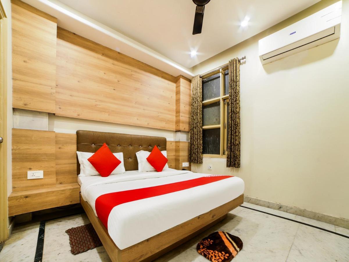 ניו דלהי Oyo 78699 Hotel Klick International מראה חיצוני תמונה